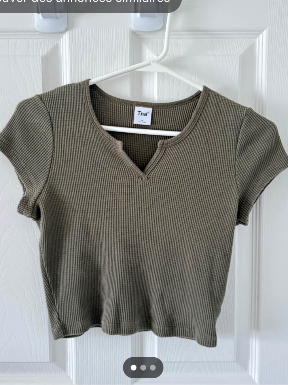 Aritzia TNA Olive Green Ribbed Short Sleeve Top